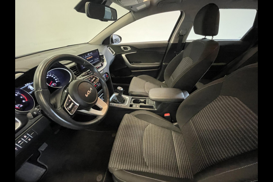 Kia Ceed Sportswagon 1.0 T-GDi DynamicLine Navigatie Apple Carplay / Android Auto Camera Parkeersensoren achter Cruise Control Climate Control