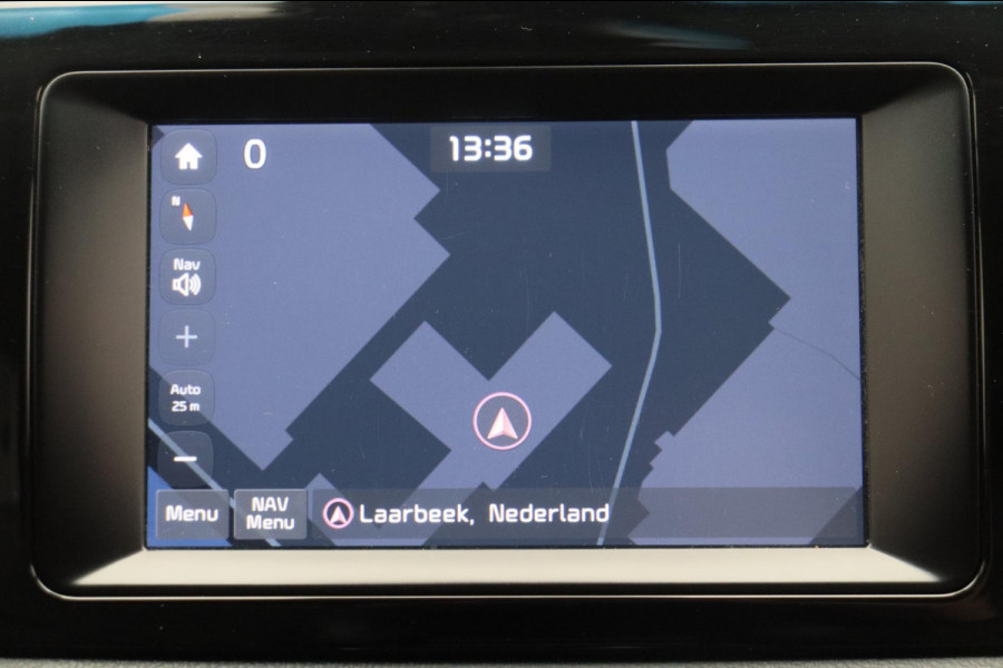 Kia Niro 1.6 GDi Hybrid DynamicLine Trekhaak Navigatie 1/2 Leder