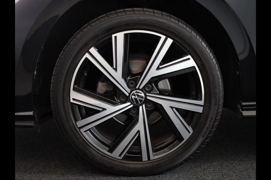 Volkswagen Polo 1.0 TSI R-Line 95pk 5bak| 17'LM-velgen| Camera|Digital display