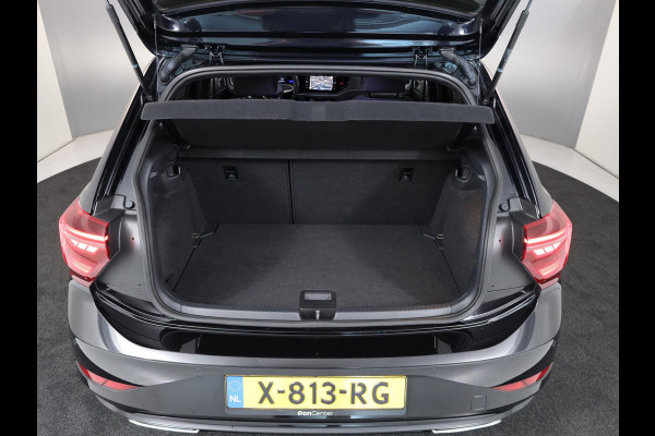 Volkswagen Polo 1.0 TSI R-Line 95pk 5bak| 17'LM-velgen| Camera|Digital display