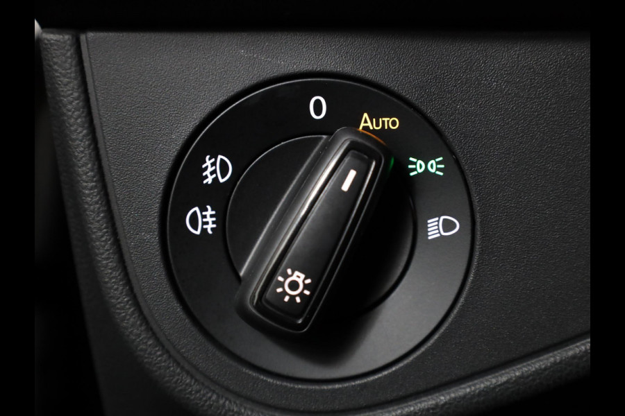 Volkswagen Polo 1.0 TSI R-Line 95pk 5bak| 17'LM-velgen| Camera|Digital display