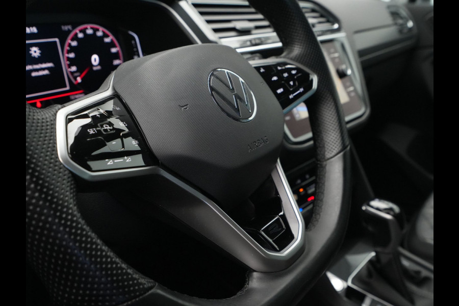 Volkswagen Tiguan 1.5 TSI 150pk DSG R-Line Business+ Navigatie Wegkl. trekhaak Acc Elek. kofferklep 245