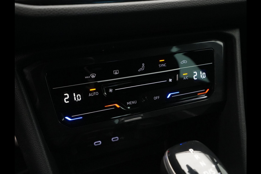Volkswagen Tiguan 1.5 TSI 150pk DSG R-Line Business+ Navigatie Wegkl. trekhaak Acc Elek. kofferklep 245