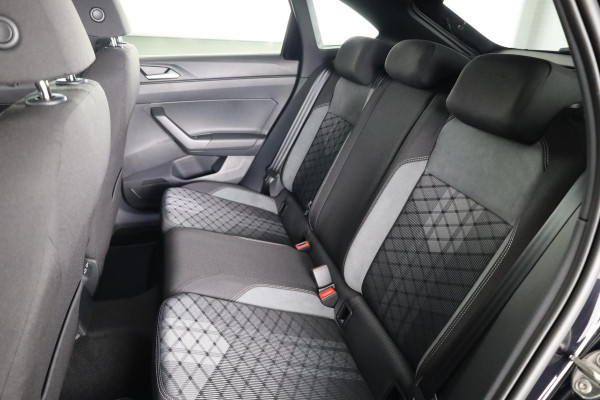Volkswagen Taigo R-Line-Edition 1.0 85 kW / 116 pk TSI CUV 6 versn.