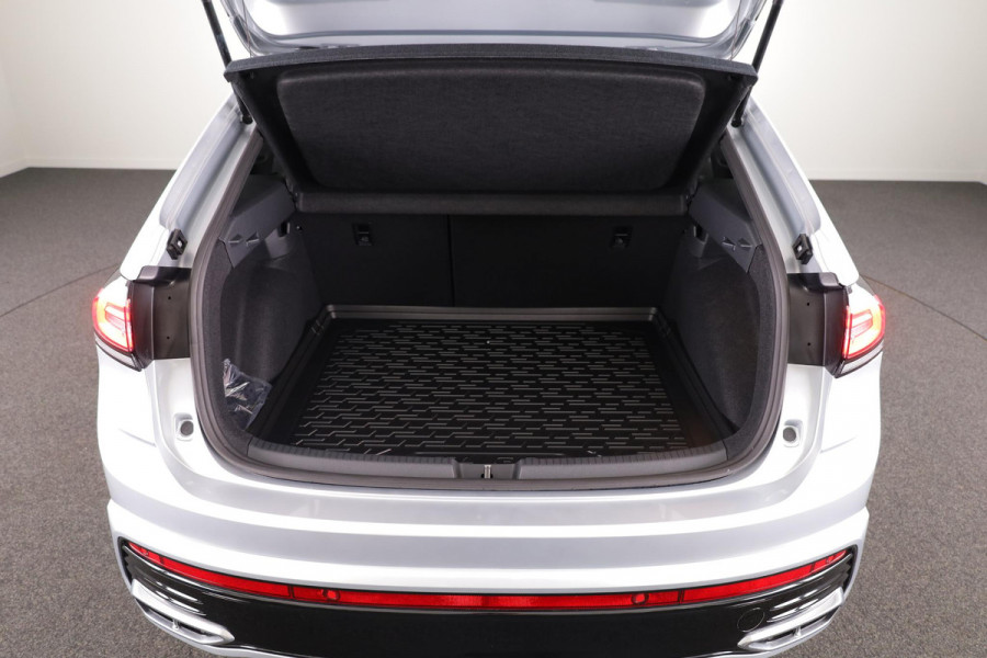 Volkswagen Taigo R-Line-Edition 1.0 85 kW / 116 pk TSI CUV 6 versn.