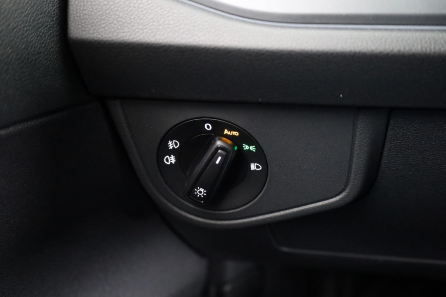 Volkswagen Taigo R-Line-Edition 1.0 85 kW / 116 pk TSI CUV 6 versn.