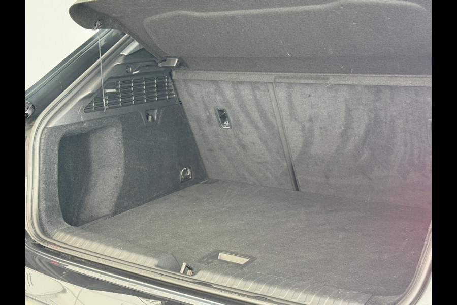 Audi A3 Sportback TFSI S-Tronic BNS Edition Matrix|Sportstoelen|Virtual|Dealer Ond