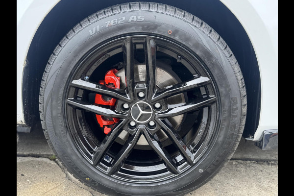Mercedes-Benz Vito 114 CDI Lang DC Comfort DUBBEL CABINE / NAVI / CAMERA / APPLE CARPLAY / TREKHAAK