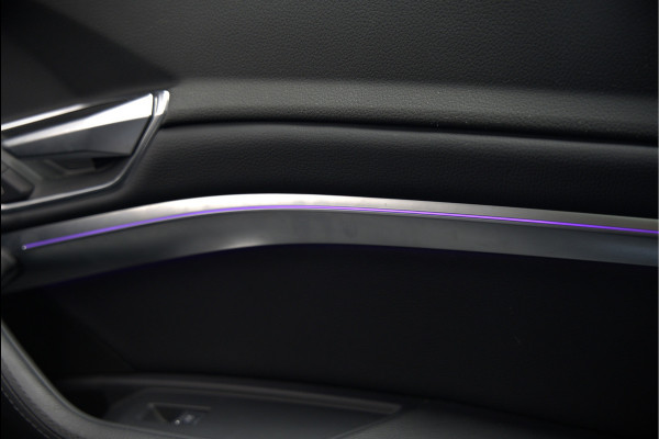 Audi e-tron 50 quattro S edition 71 kWh | S Line | Black Edition | Panoramadak | Memory Seats | Camera | Luchtvering | Adaptive Cruise Control | Keyless | Matrix LED | Leder | Stoelverwarming | NAP | BTW