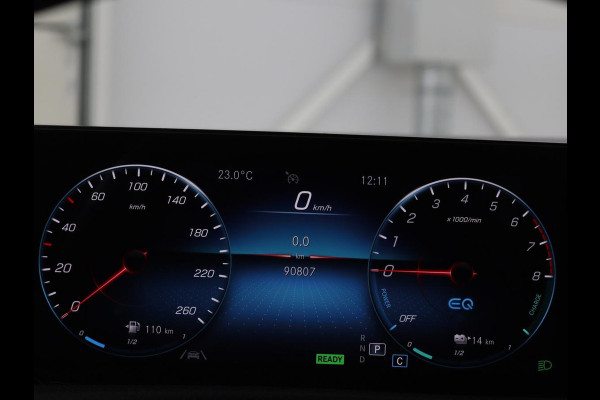 Mercedes-Benz CLA-Klasse 250e AMG Night | Stoelverwarming | Leder/Alcantara | Camera | Widescreen | Navigatie | Full LED | Sportstoelen