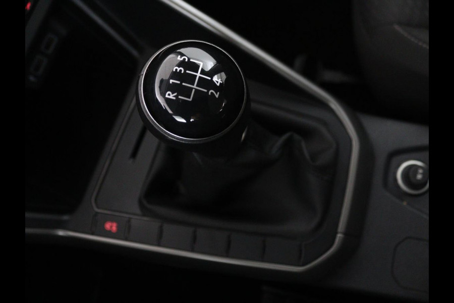 Volkswagen Polo 1.0 TSI Comfortline | Carplay | Cruise control | Airco | Bluetooth | LED | Lichtmetalen velgen