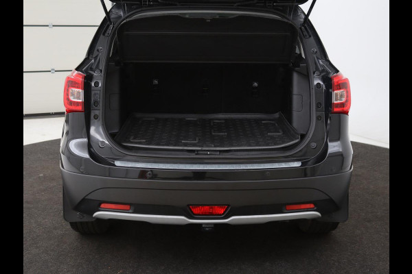 Suzuki S-Cross 1.4 Boosterjet Stijl Smart Hybrid | Panoramadak | Leder | Trekhaak | Stoelverwarming | Adaptive cruise | Full LED