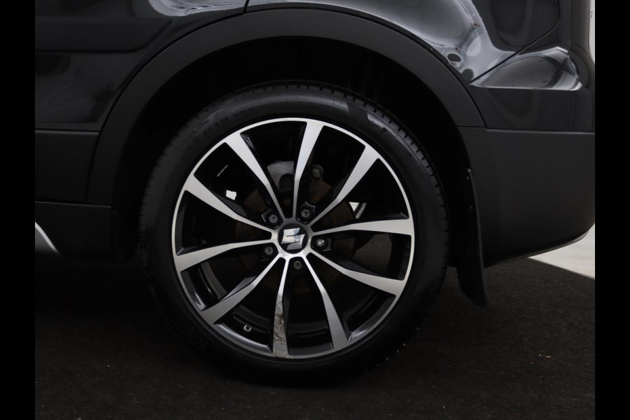 Suzuki S-Cross 1.4 Boosterjet Stijl Smart Hybrid | Panoramadak | Leder | Trekhaak | Stoelverwarming | Adaptive cruise | Full LED
