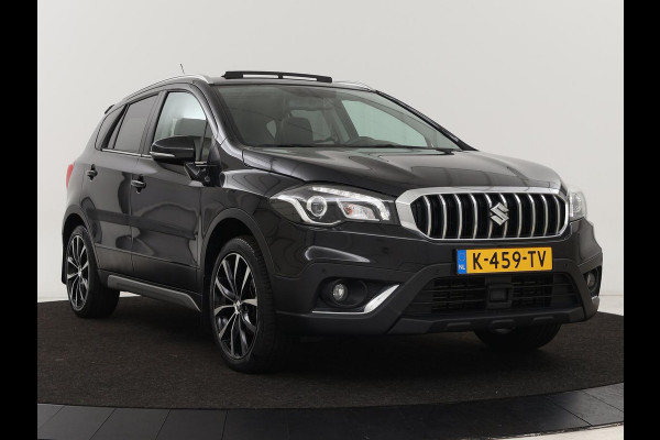Suzuki S-Cross 1.4 Boosterjet Stijl Smart Hybrid | Panoramadak | Leder | Trekhaak | Stoelverwarming | Adaptive cruise | Full LED