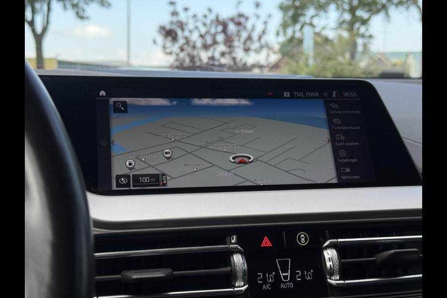 BMW 1-serie 120i Aut. Business Ed. | Navi | BMW-Individual | Led |