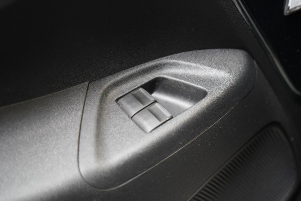Toyota Aygo 1.0 VVT-i x-play | Airconditioning | Apple Carplay | Achteruitrijcamera | 5-deurs