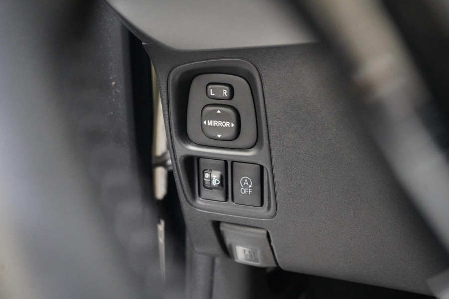 Toyota Aygo 1.0 VVT-i x-play | Airconditioning | Apple Carplay | Achteruitrijcamera | 5-deurs