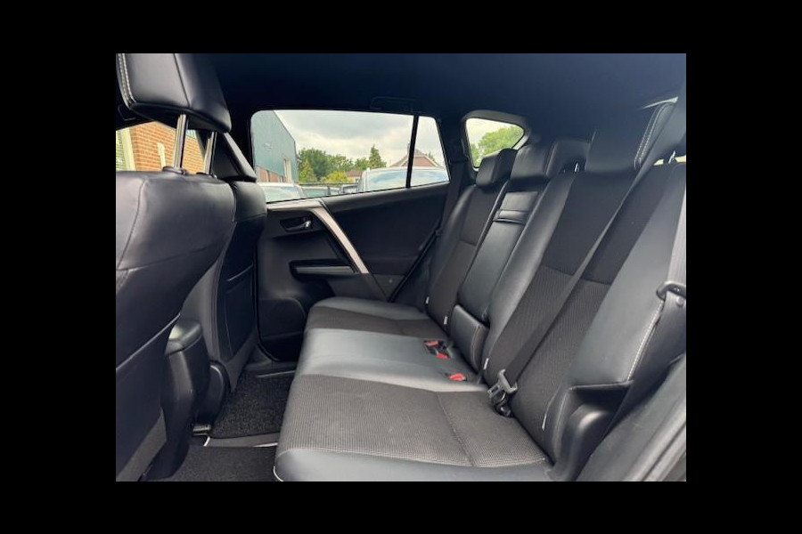 Toyota RAV4 2.5 Hybrid Style - Dealer onderhouden - Trekhaak