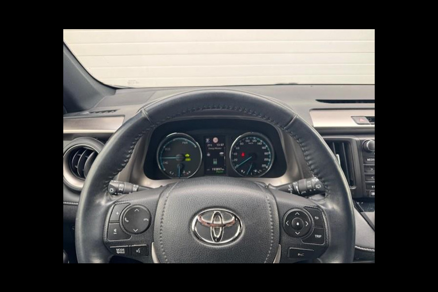 Toyota RAV4 2.5 Hybrid Style - Dealer onderhouden - Trekhaak