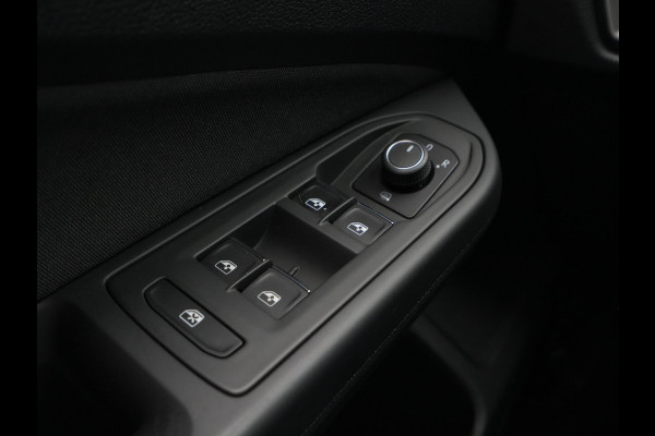 Volkswagen GOLF Variant 1.5 eTSI 130pk DSG Life Navigatie Pdc Clima Acc 102