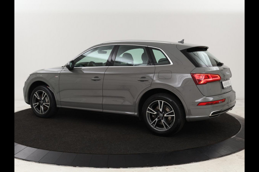 Audi Q5 50 TFSI e quattro S edition | Stoelverwarming | Adaptive cruise | Camera | Navigatie | Full LED | Virtual Cockpit | Climate control | Parkeerhulp