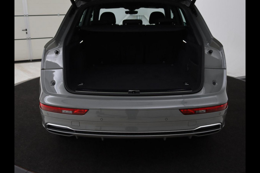 Audi Q5 50 TFSI e quattro S edition | Stoelverwarming | Adaptive cruise | Camera | Navigatie | Full LED | Virtual Cockpit | Climate control | Parkeerhulp