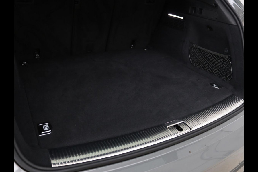 Audi Q5 50 TFSI e quattro S edition | Stoelverwarming | Adaptive cruise | Camera | Navigatie | Full LED | Virtual Cockpit | Climate control | Parkeerhulp