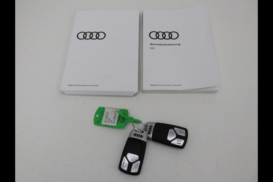 Audi Q5 50 TFSI e quattro S edition | Stoelverwarming | Adaptive cruise | Camera | Navigatie | Full LED | Virtual Cockpit | Climate control | Parkeerhulp