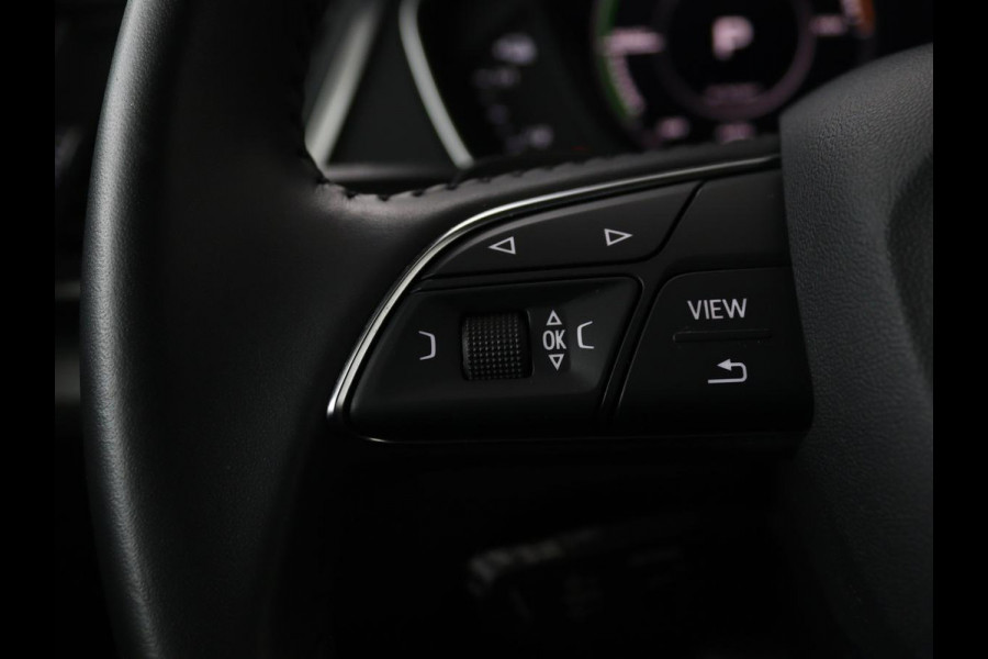 Audi Q5 50 TFSI e quattro S edition | Stoelverwarming | Adaptive cruise | Camera | Navigatie | Full LED | Virtual Cockpit | Climate control | Parkeerhulp