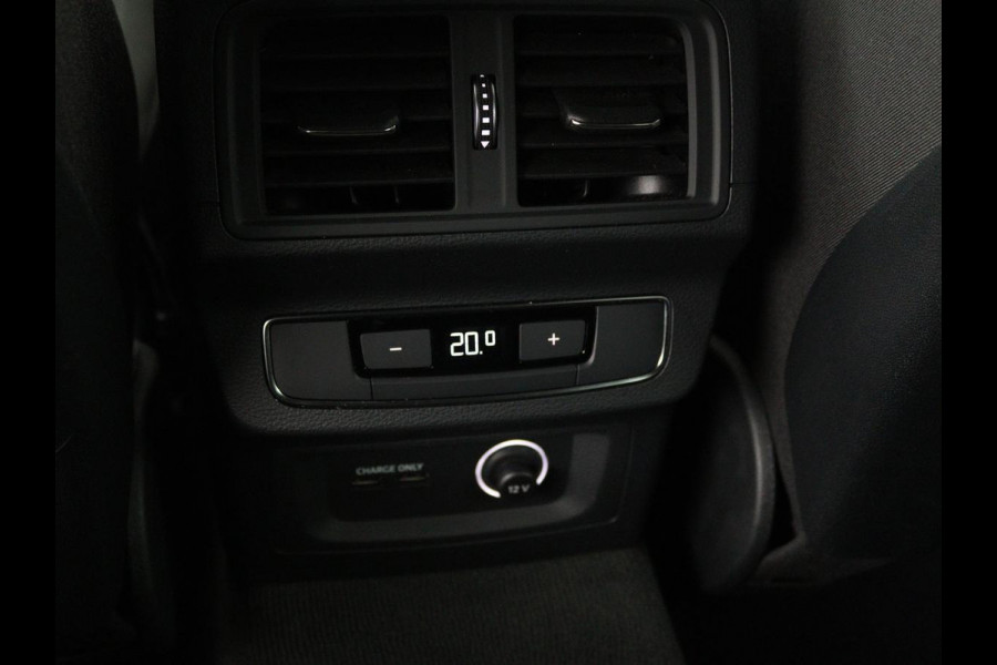 Audi Q5 50 TFSI e quattro S edition | Stoelverwarming | Adaptive cruise | Camera | Navigatie | Full LED | Virtual Cockpit | Climate control | Parkeerhulp