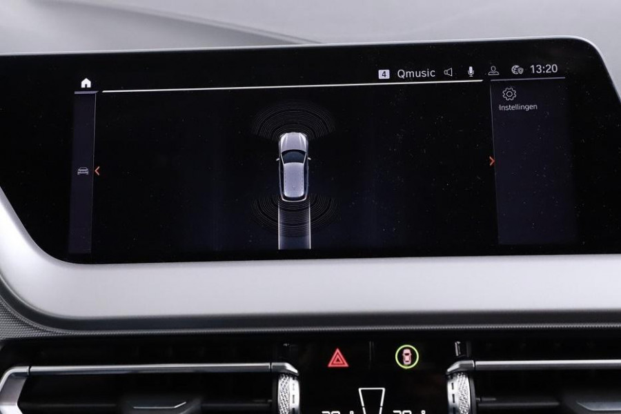 BMW 1-serie 118i Sport Black Edition Navi Cruise CarPlay NAP