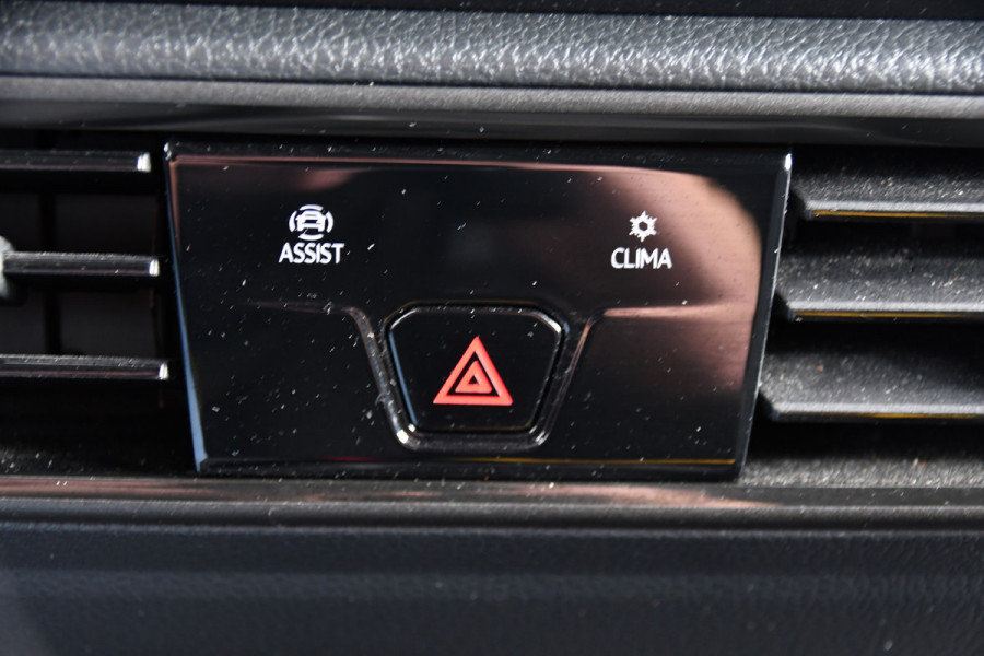 Volkswagen Caddy Cargo 2.0 TDI black Edition Camera, Cruise, Carplay, Stoelverwarming, Automaat, 122PK, Sensoren, LED, Multimedia, UNIEK!