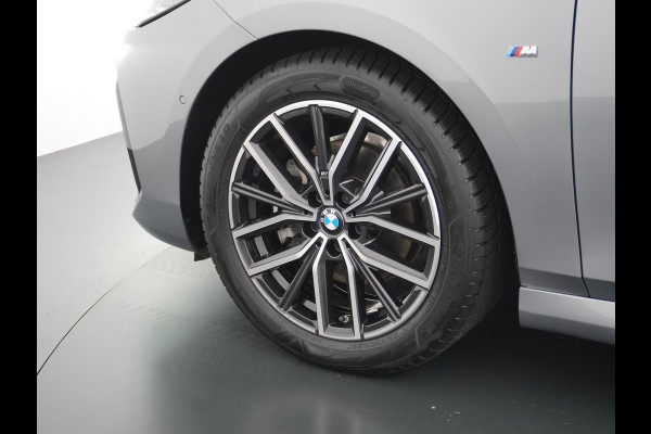 BMW 2 Serie Active Tourer 220i M-Sport HARMAN KARDON AUDIO| PANO |360 CAMERA | MEMORY SEAT