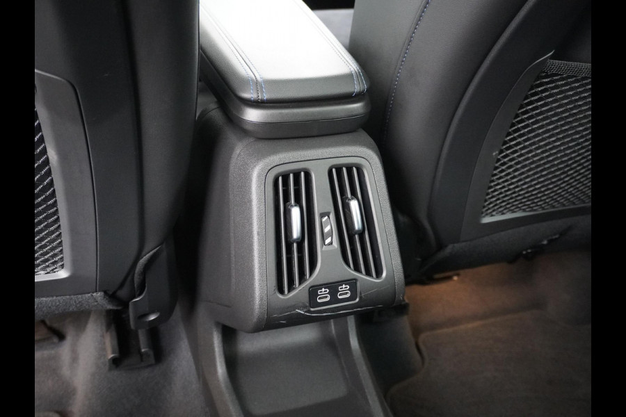 BMW 2 Serie Active Tourer 220i M-Sport HARMAN KARDON AUDIO| PANO |360 CAMERA | MEMORY SEAT