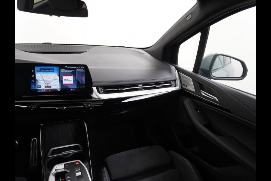 BMW 2 Serie Active Tourer 220i M-Sport HARMAN KARDON AUDIO| PANO |360 CAMERA | MEMORY SEAT