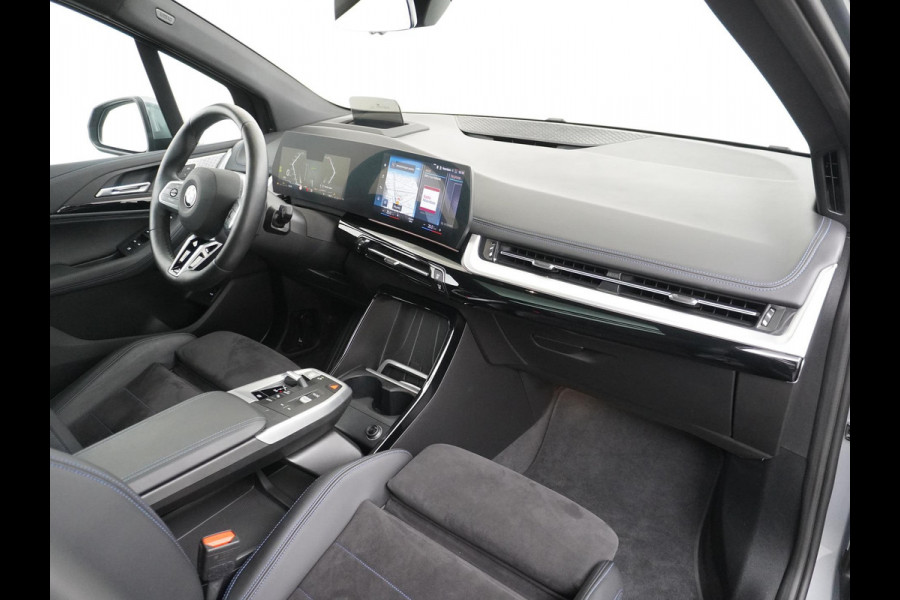 BMW 2 Serie Active Tourer 220i M-Sport HARMAN KARDON AUDIO| PANO |360 CAMERA | MEMORY SEAT