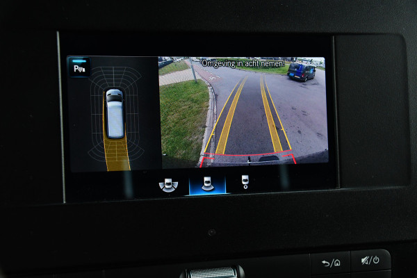 Mercedes-Benz Sprinter 317 1.9 CDI L2H2 RWD AMG Edition Camera, Cruise, LED, 3500kg Trekhaak, Carplay, NAVI, LED, 170PK, Automaat, Sensoren, Stoelverwarming, Uniek!