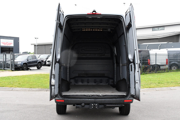 Mercedes-Benz Sprinter 317 1.9 CDI L2H2 RWD AMG Edition Camera, Cruise, LED, 3500kg Trekhaak, Carplay, NAVI, LED, 170PK, Automaat, Sensoren, Stoelverwarming, Uniek!