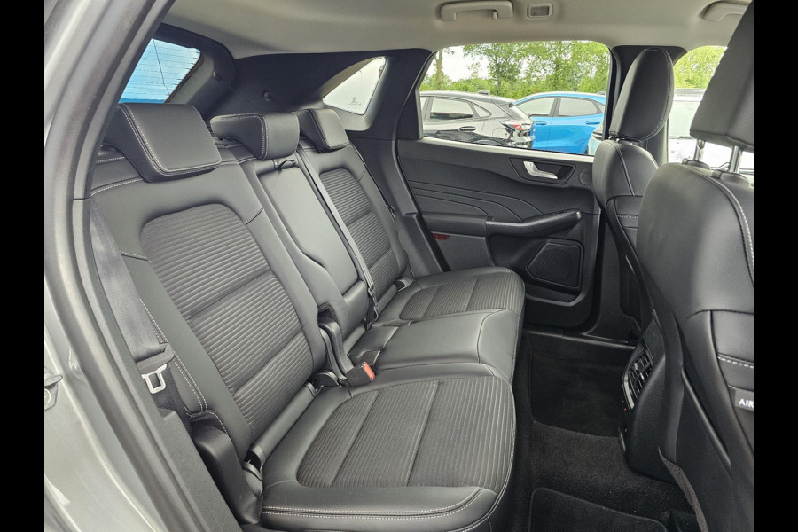 Ford Kuga 2.5 PHEV Titanium X 225pk | Winterpack | Elek. Achterklep | B&O Play | Half Leder | Michelin Cross Climate | 1.500kg Trekgewicht