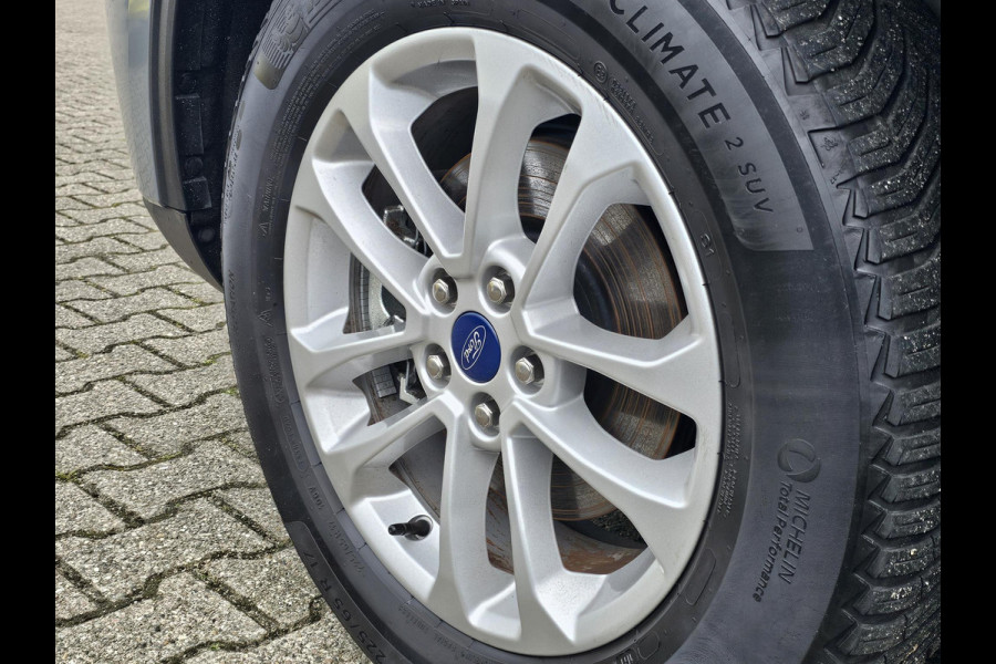 Ford Kuga 2.5 PHEV Titanium X 225pk | Winterpack | Elek. Achterklep | B&O Play | Half Leder | Michelin Cross Climate | 1.500kg Trekgewicht