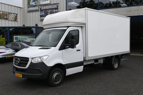 Mercedes-Benz Sprinter 515 CDI L3 Bakwagen met klep MBUX, Laadbak met Dhollandia laadklep en zijdeur
