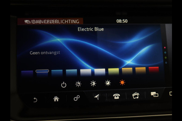 Land Rover Range Rover 4.4 SDV8 Autobiography | Panoramadak | Adaptive cruise | Leder | Meridian | 360 camera | Stoelventilatie | Head-Up | Massage