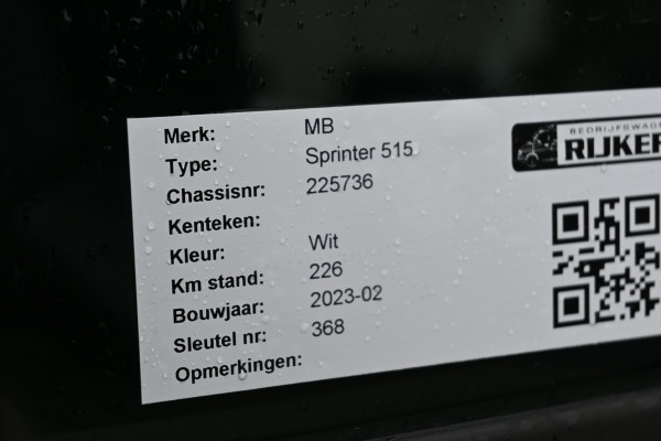 Mercedes-Benz Sprinter 515 CDI L3 Bakwagen met Dhollandia klep MBUX, Spiegelbak Meubelbak met laadklep en zijdeur