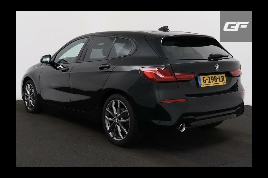 BMW 1-serie 118i Sport Black Edition Navi Cruise CarPlay NAP