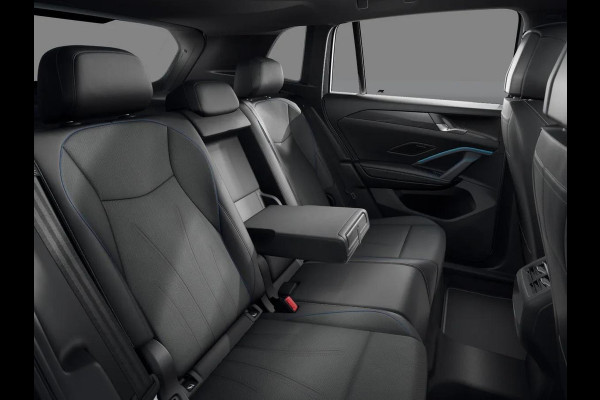 Volkswagen Tiguan R-Line-Edition 1.5 eHybrid 200 kW / 272 pk SUV 6 v