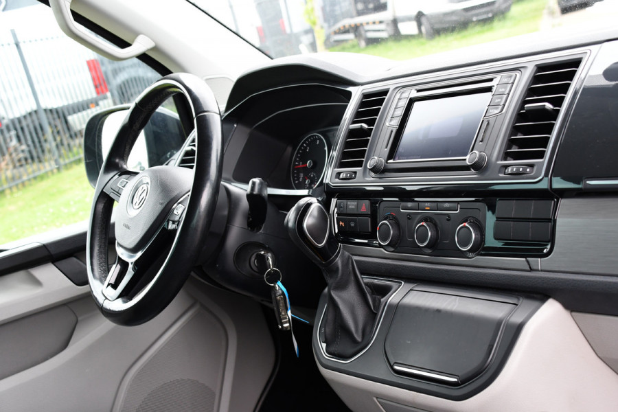 Volkswagen Transporter 2.0 TDI L2H1 DC Highline Adaptieve Cruise, LED, Carplay, NAVI, 204pk, Automaat, Uniek!
