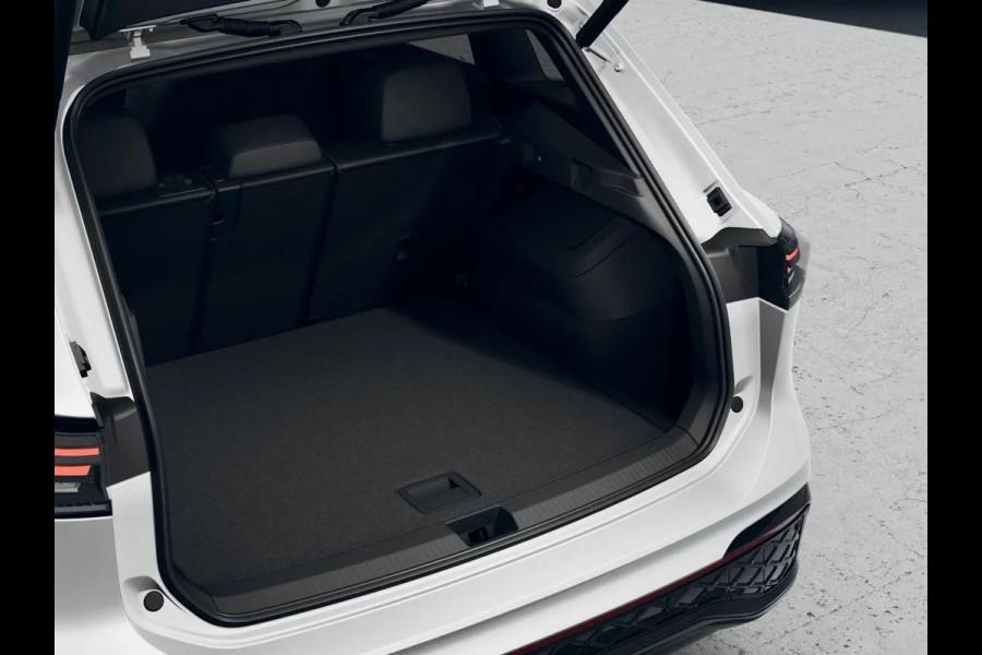 Volkswagen Tiguan R-Line-Edition 1.5 eHybrid 200 kW / 272 pk SUV 6 v