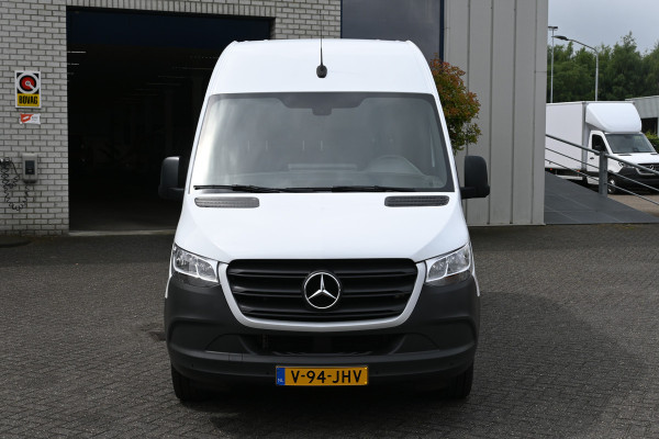Mercedes-Benz Sprinter 317 CDI L2H2 RWD 3500 kg Trekhaak, MBUX navigatie met camera, Parkeersensoren