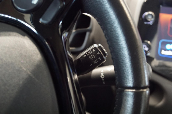 Toyota Aygo 1.0 VVT-i x-play limited + CAMERA / APPLE CARPLAY