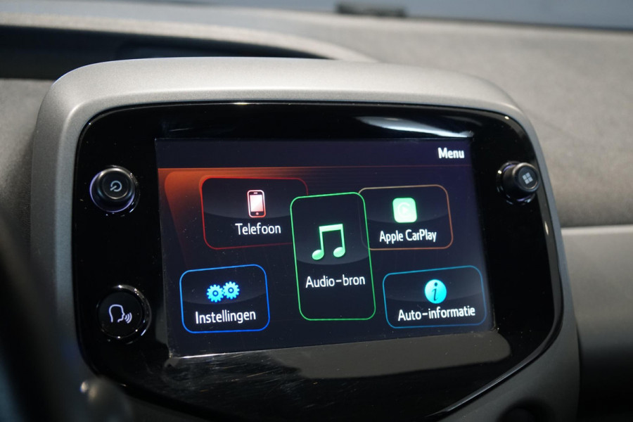 Toyota Aygo 1.0 VVT-i x-play limited + CAMERA / APPLE CARPLAY